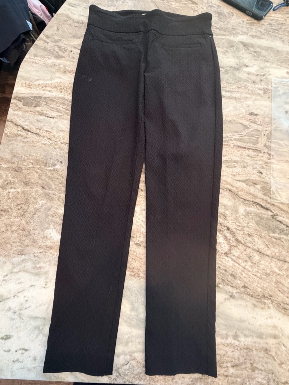 Crown & Ivy Black Textured Dress Pants Women’s Size 6 Pull On Work Career